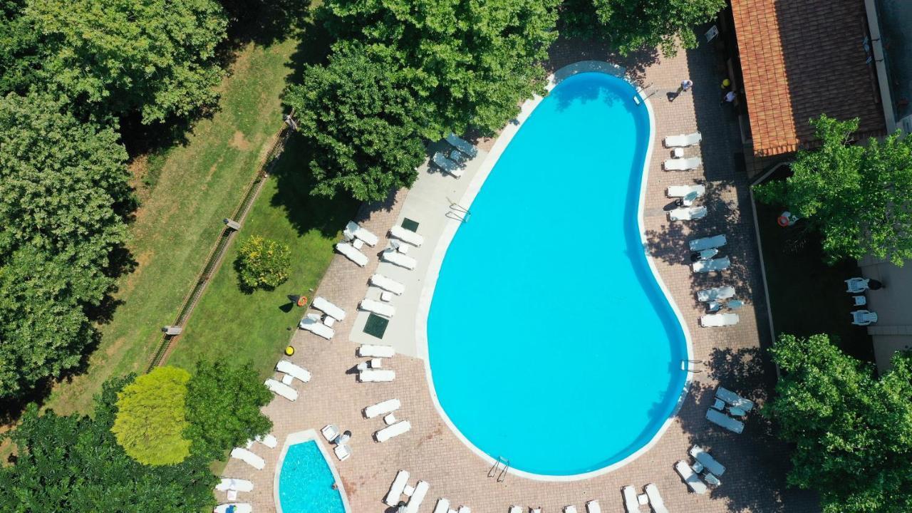 Hotel Erodios Lithótopos Exteriér fotografie